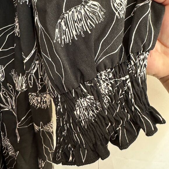 Bloomchic Long Sleeve Floral Dress Black - Picture 6 of 7